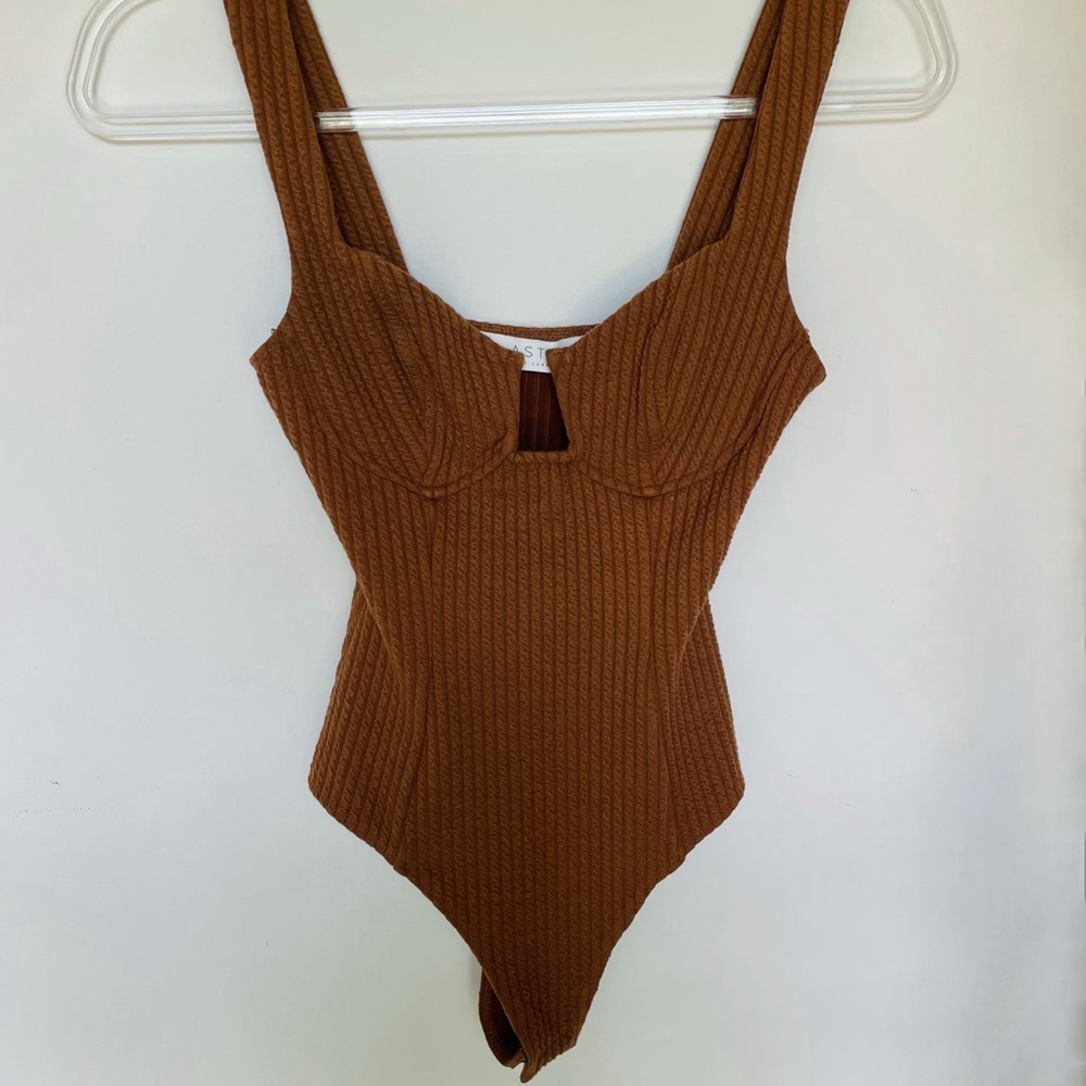 ASTR ARIA RIBBED BODYSUIT
